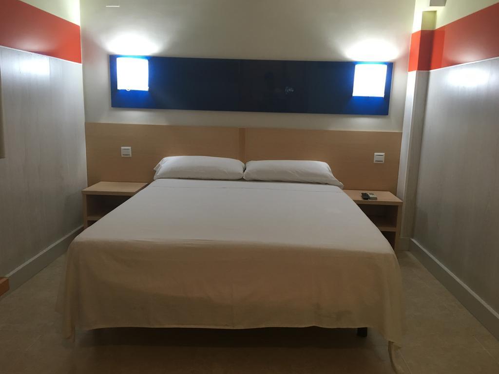 Hostal Ducal غانديا المظهر الخارجي الصورة